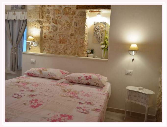 camera-matrimoniale-venere-shabby-bed and breakfast-cielididante-3